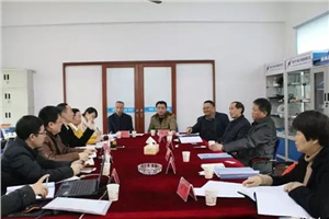 熱烈慶祝我司PVDF大規(guī)格板材專(zhuān)利轉(zhuǎn)化推進(jìn)項(xiàng)目驗(yàn)收?qǐng)A滿成功！
